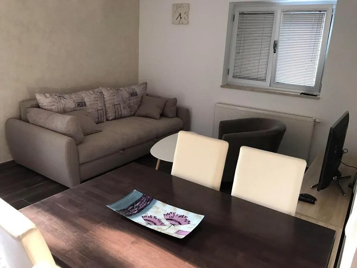 Apartmani Iva Vir Apartment