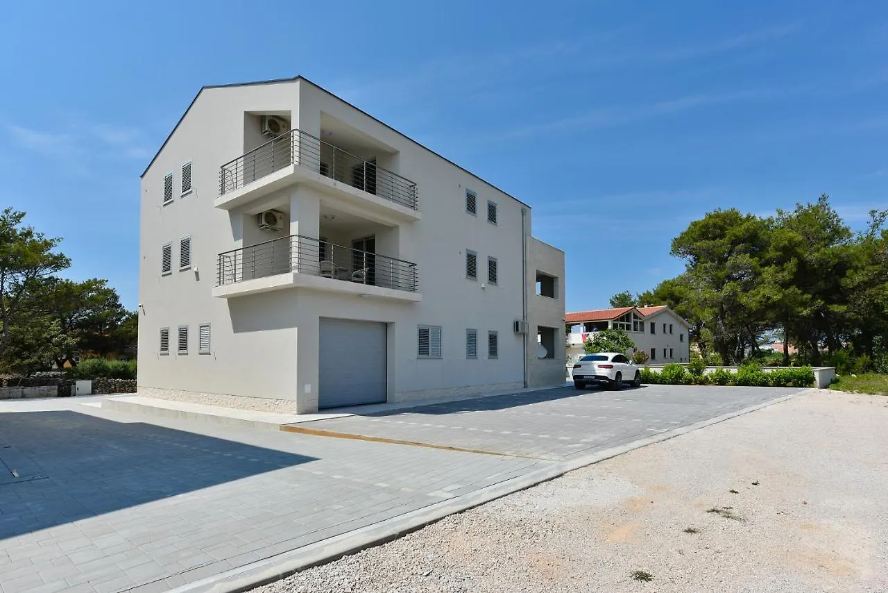 Apartment Apartmani Iva Vir