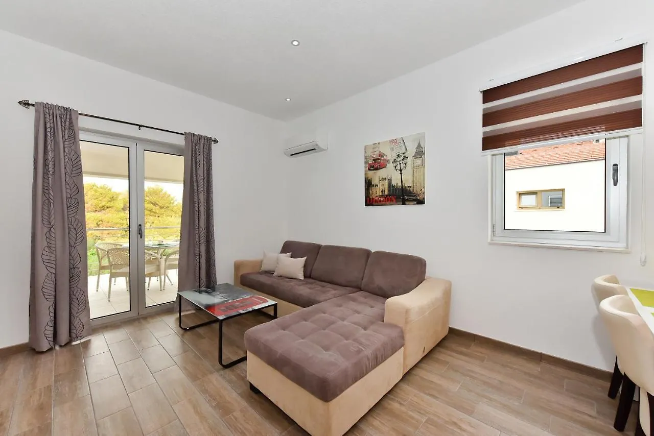 Apartment Apartmani Iva Vir